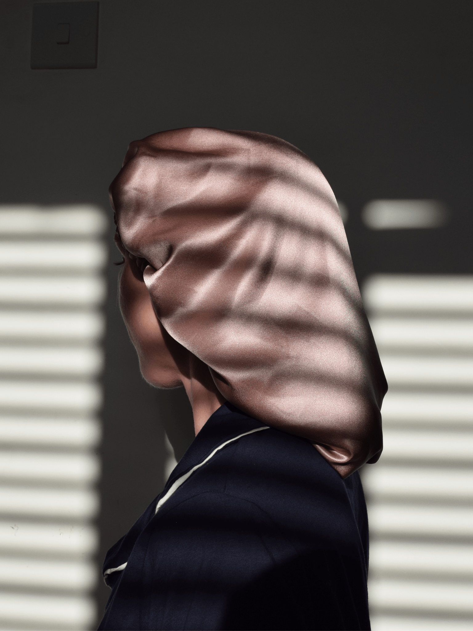 The Cloud — Adjustable Double-Layered Mulberry Silk Bonnet