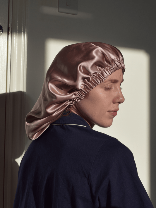 The Cloud — Adjustable Double-Layered Mulberry Silk Bonnet