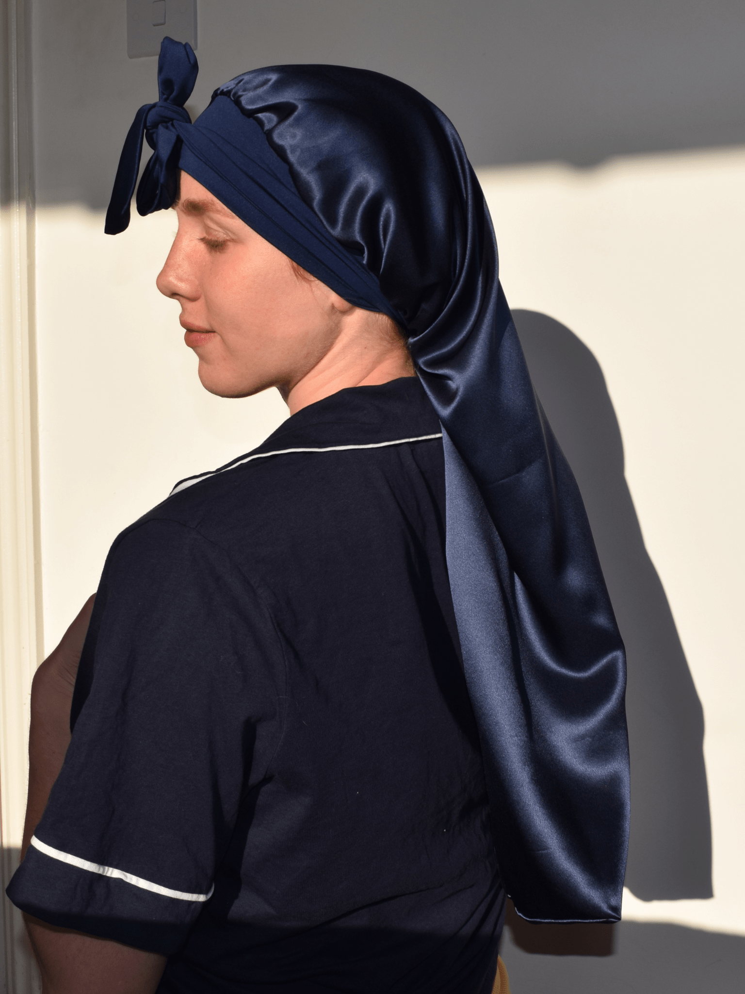 LONG 22 Momme Mulberry Silk Charmeuse Weave Bonnet for Long Hair